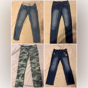 4 pairs of Girls 10/12 denim jeggings EUC